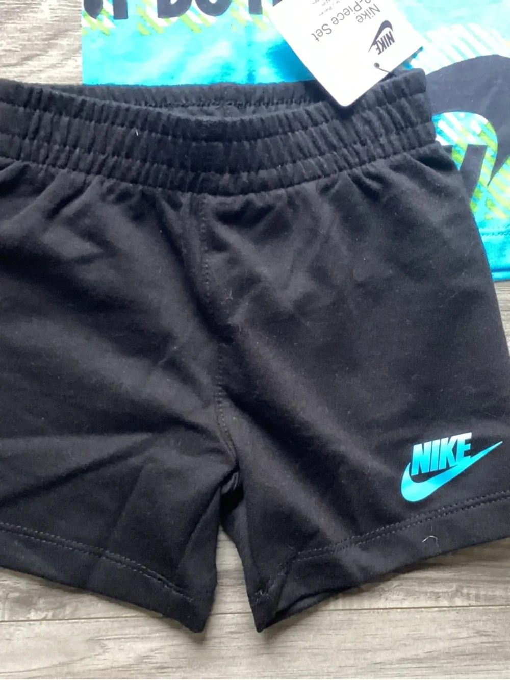 Nike Baby boys Shorts set size 12 months(NWT) ~FIRM, NO OFFERS~ - Picture 2 of 4